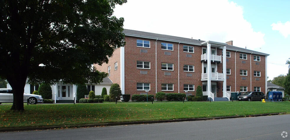 160 Old Derby Street, Hingham, Massachusetts, where JT Kruk Associates, LLC is located